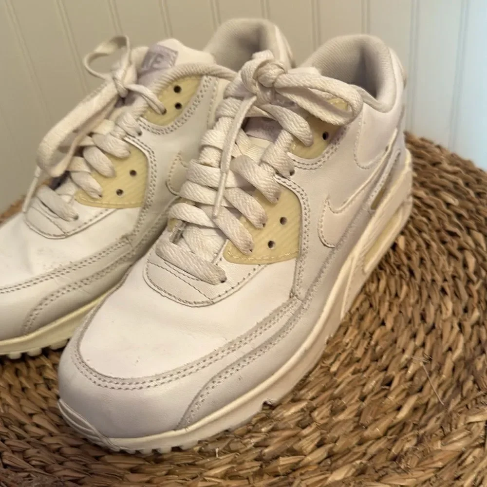 Nike Air Max White Sneakers - 5Y - Good Condition